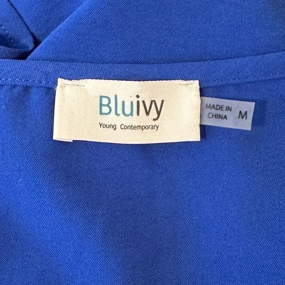 BLU IVY - FRONT-TIE BLOUSE WITH BELL SLEEVES - Picture 8 of 10